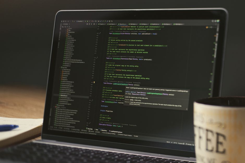 Hintergrundbild für Kurse in Programmierung und UX/UI-Design